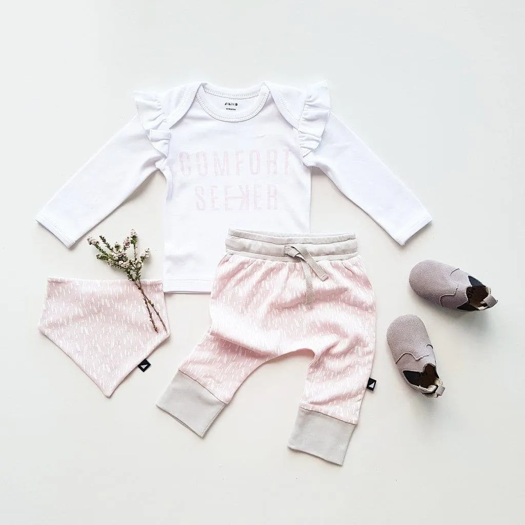 Comfort Seeker Tee - Ice Pink/White