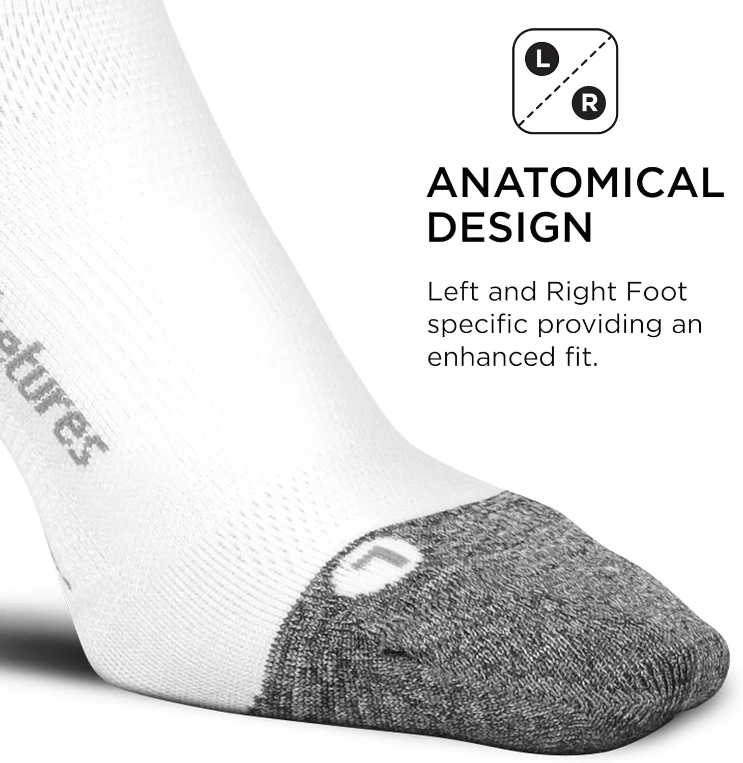 Feetures Elite Ultra Light Cushion Quarter - Sport Sock with Targeted Compression - (1 Pair)