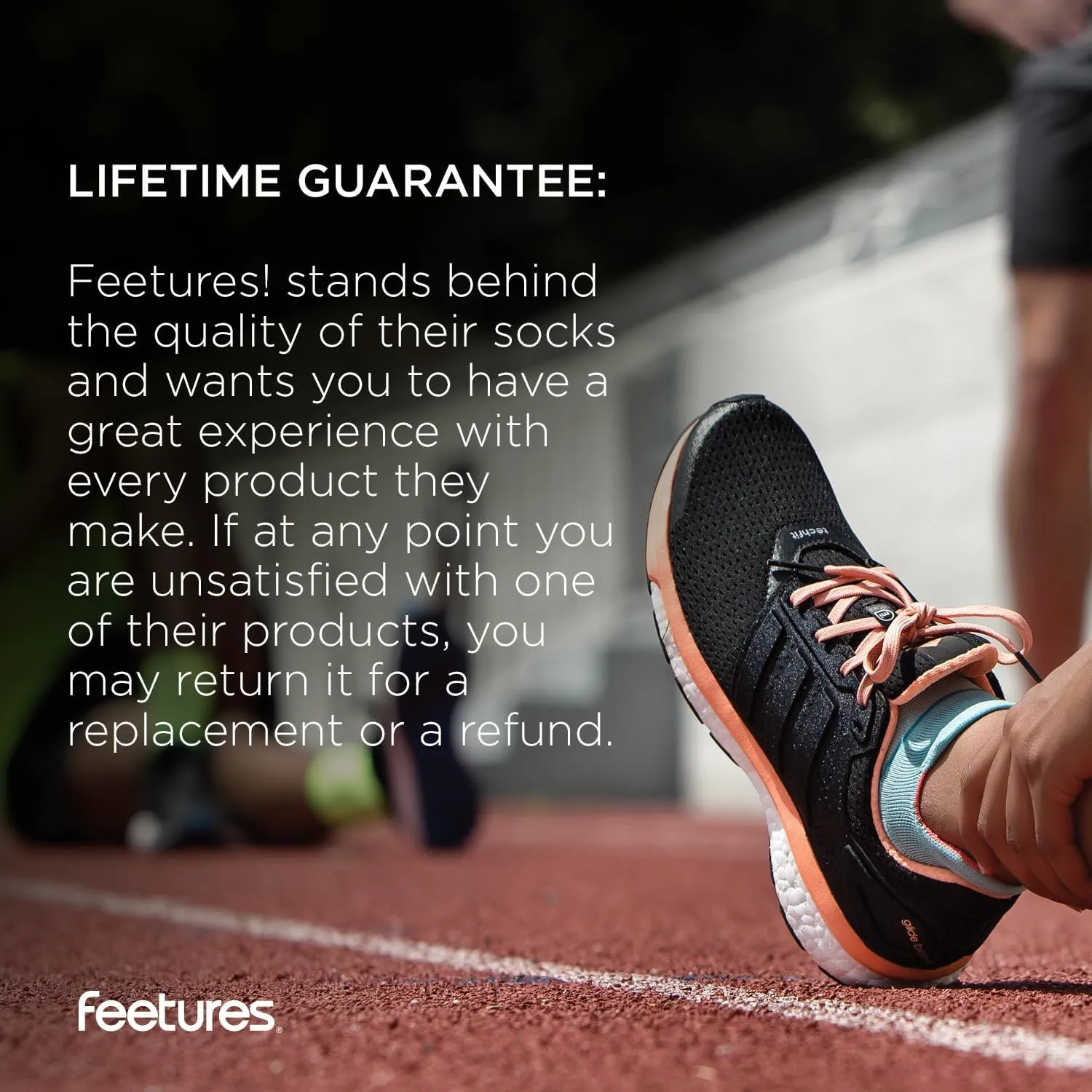 Feetures Elite Ultra Light Cushion Quarter - Sport Sock with Targeted Compression - (1 Pair)