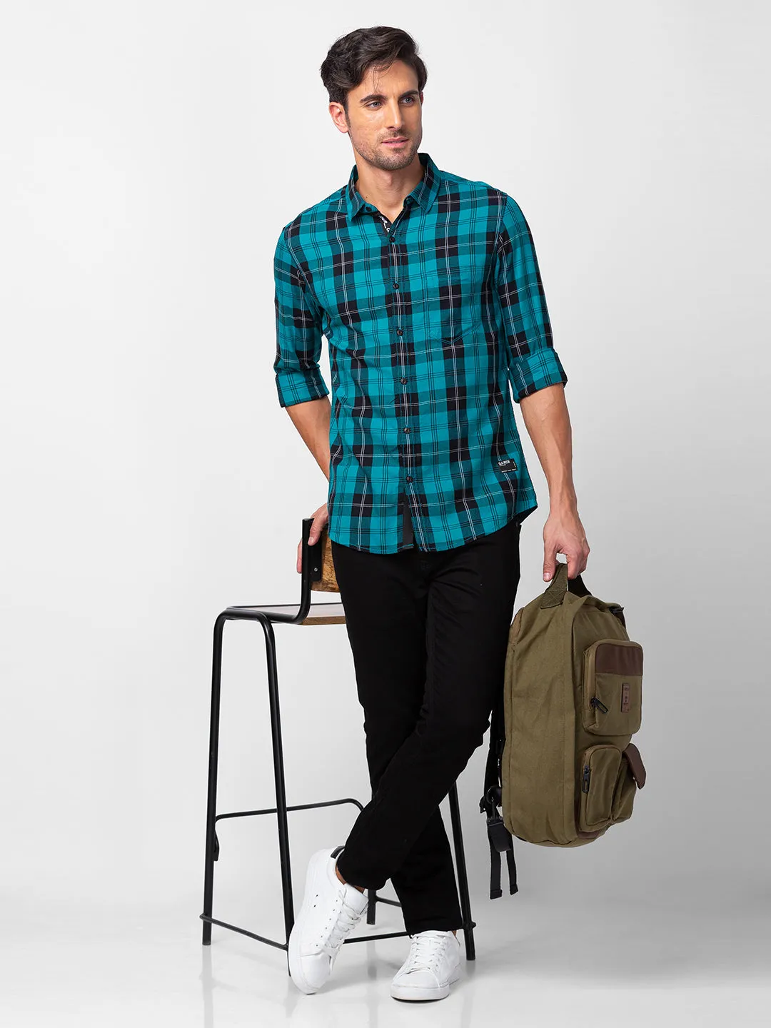 Spykar Men Sporty Green Cotton Slim Fit Checkered Shirt