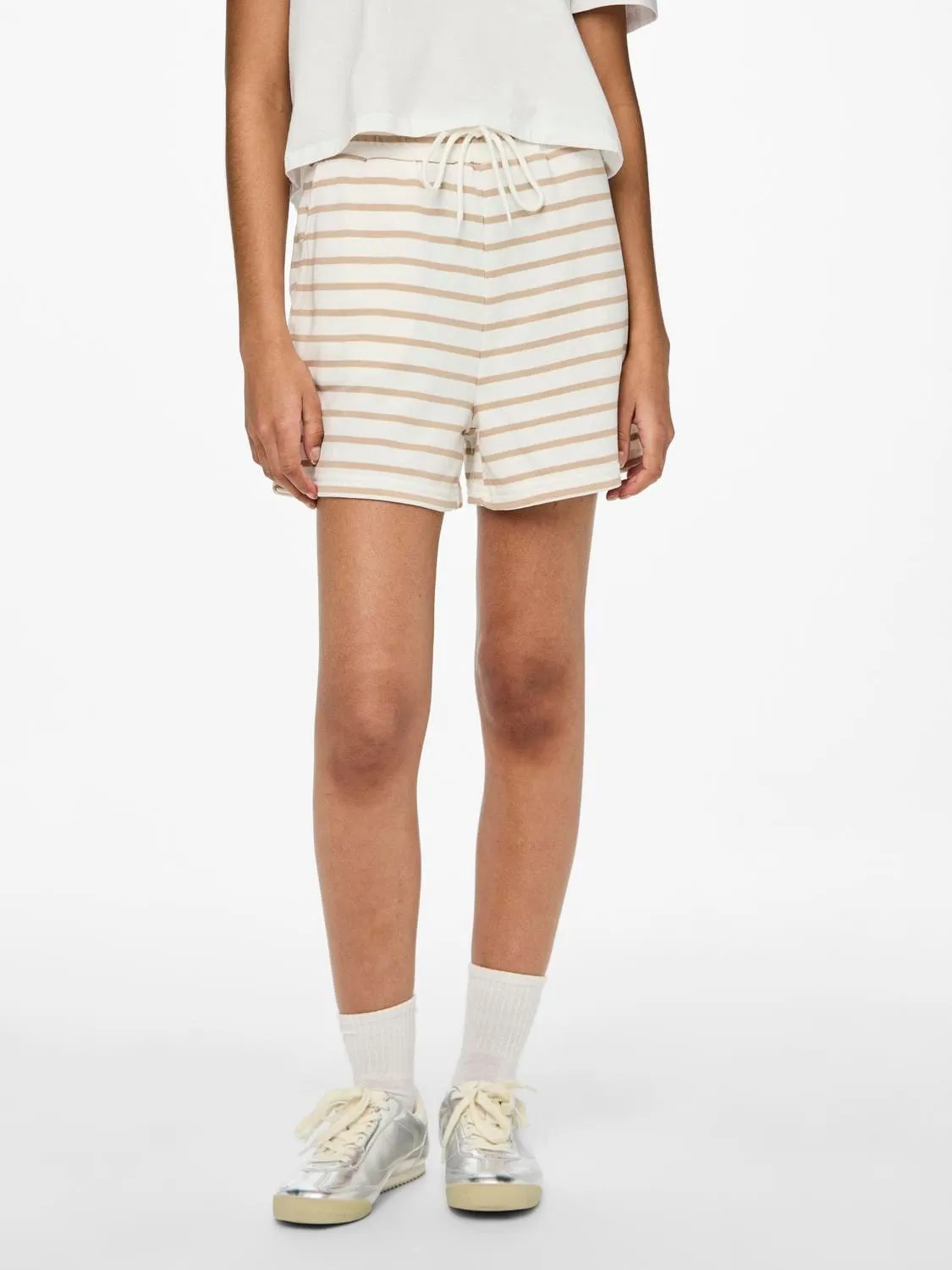 Sweat shorts - Beige/hvid - Chilli - Pieces