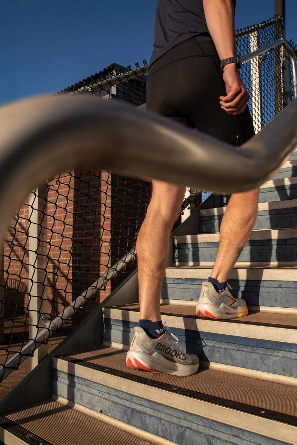 Swiftwick- ASPIRE No Show (Zero Cuff) Running & Cycling Socks