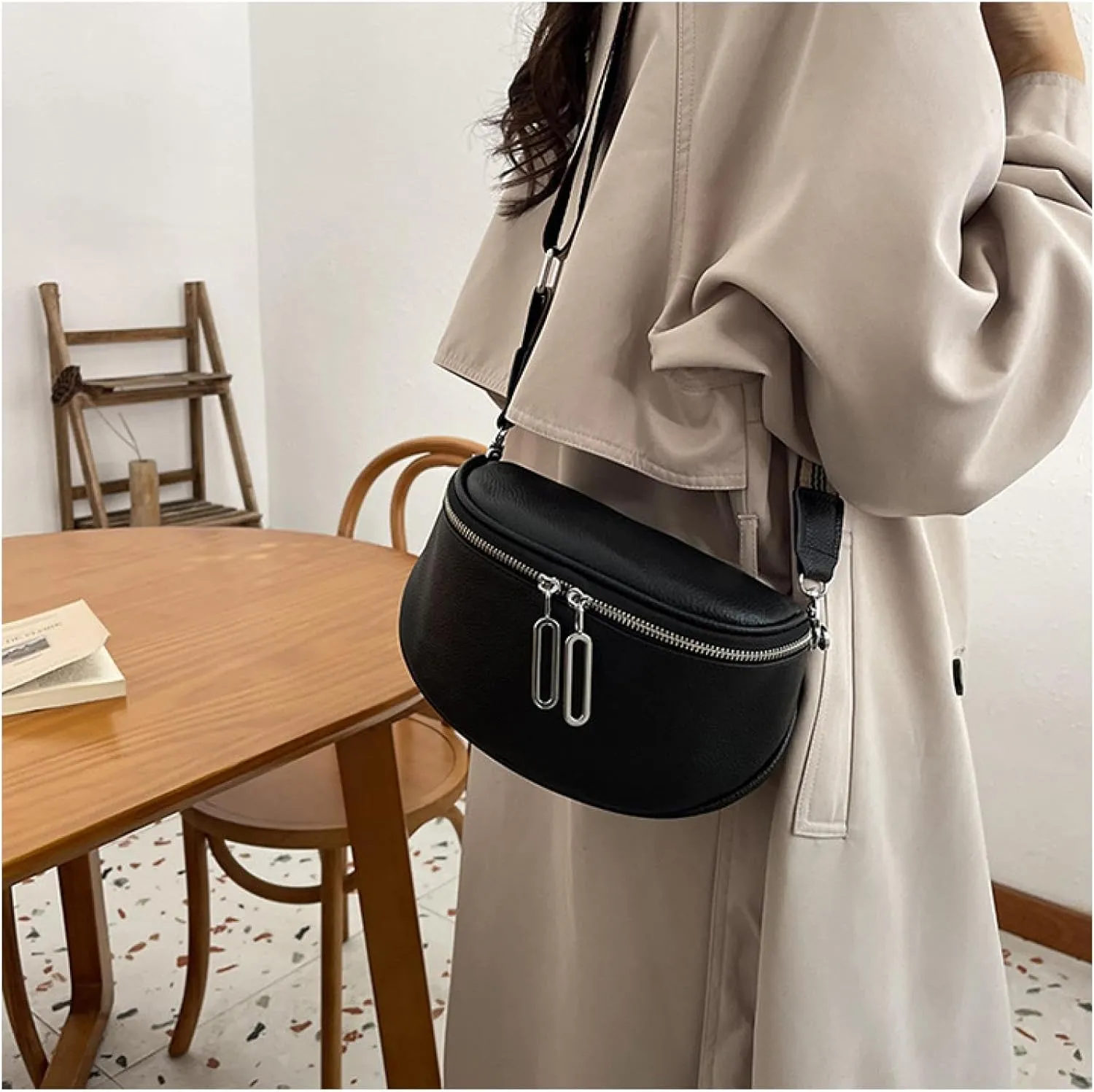 Women's Bun First Layer Cowhide Soft Leather Saddle Bag Crossbody Bag Women's Small Bag