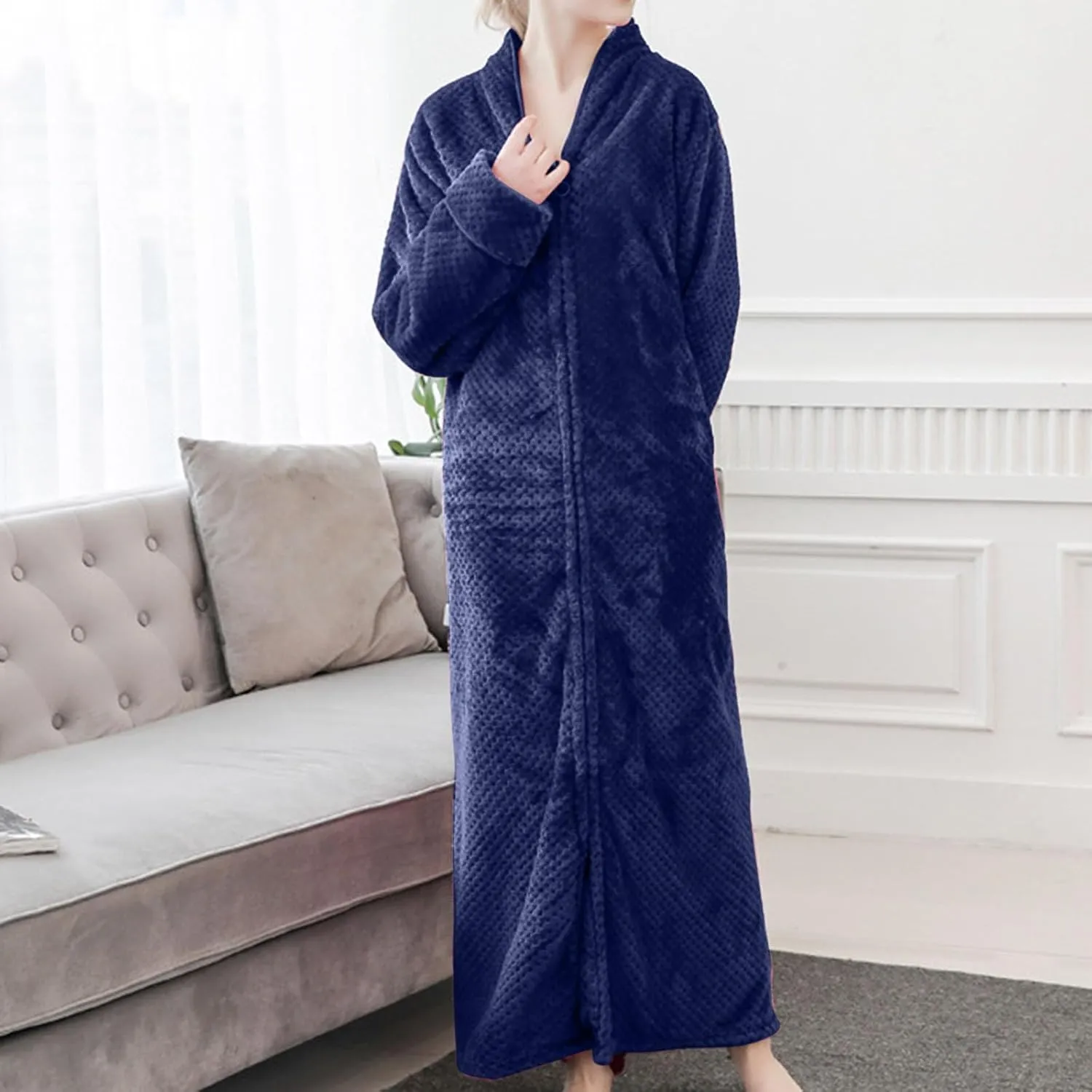 XUNRYAN Women's Zip Up Flannel Fleece Robe Soft Warm Plush Oversized Bathrobe with Pockets Loungewear Winter Warm Outfit