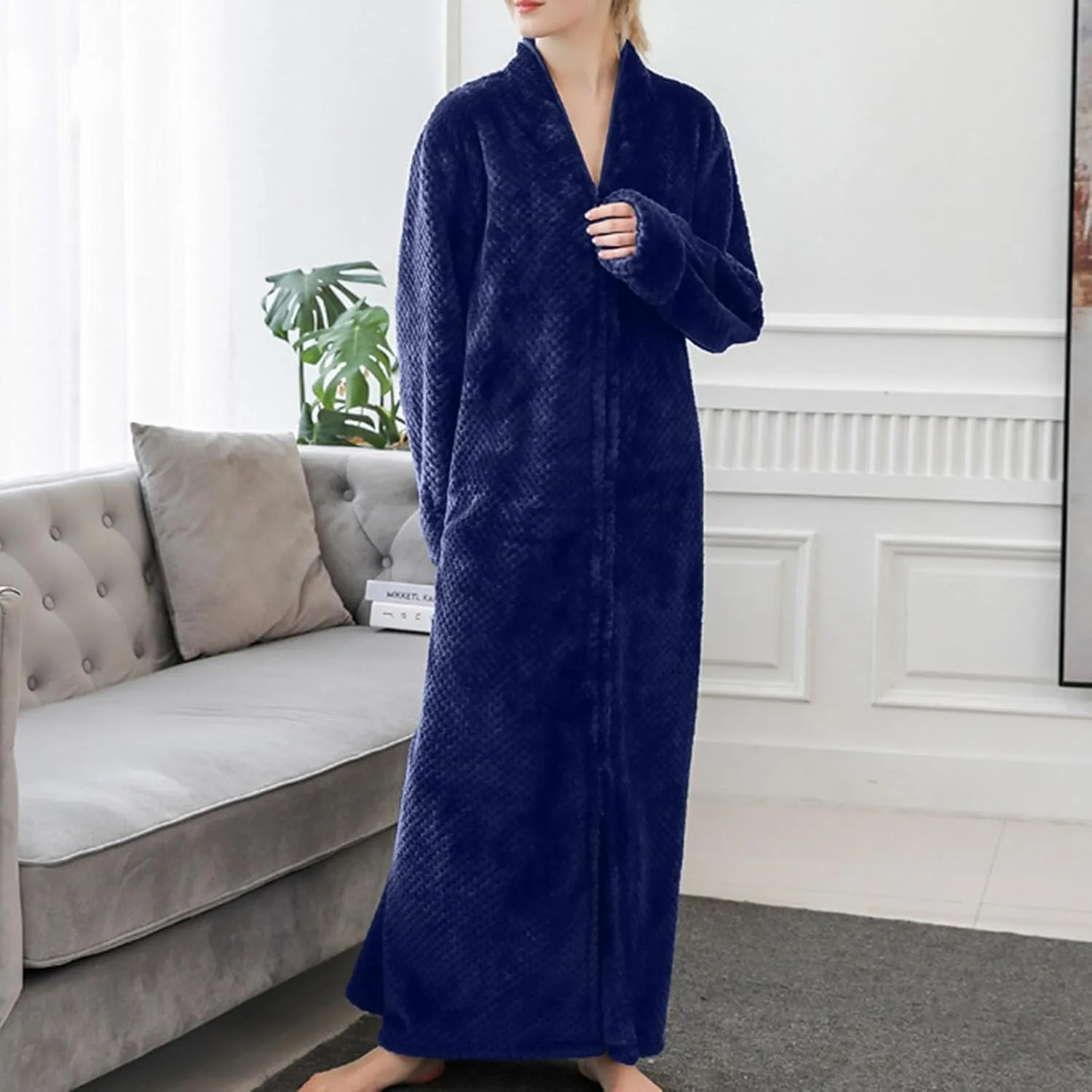 XUNRYAN Women's Zip Up Flannel Fleece Robe Soft Warm Plush Oversized Bathrobe with Pockets Loungewear Winter Warm Outfit